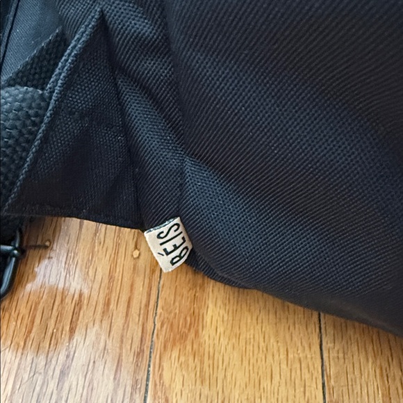 BEIS Expandable Backpack - Picture 3 of 3